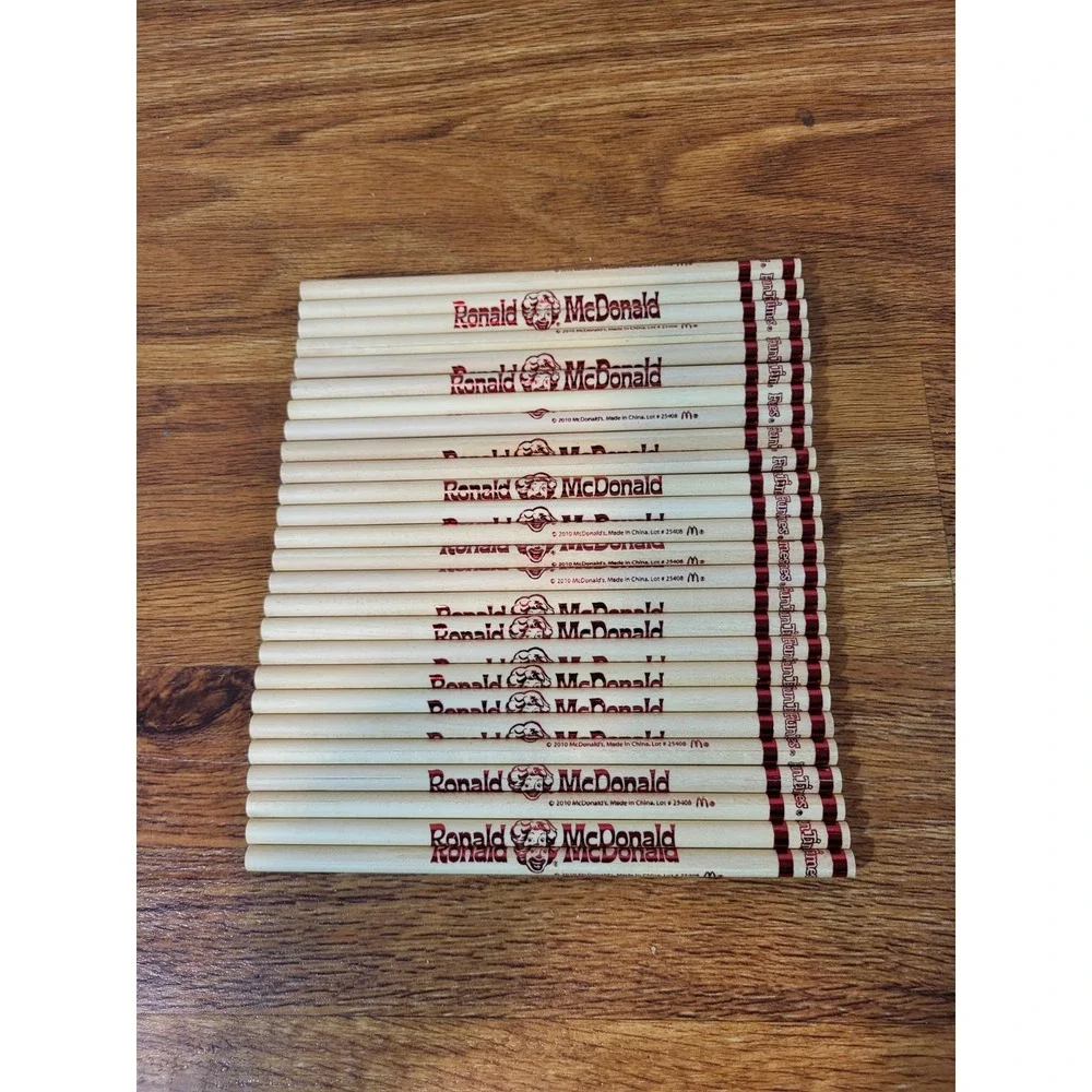 Lot Of‎ 26 Unsharpened Brand New Ronald Mcdonals Fun Times 2010 Pencils